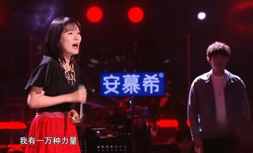 學員|《好聲音》第三期美女學員真多，“翻版單依純”登場，又是冠軍？