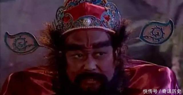 皇帝|两个因太丑被皇帝取消状元的人，一个羞愧自尽，另一个怒毁皇权！