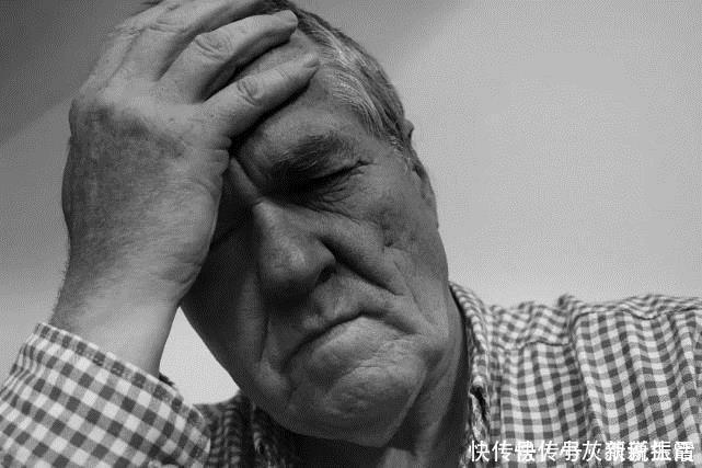 老年痴呆症的“祸根”被爆出,大多数老人戒不了口,子女尽早劝阻