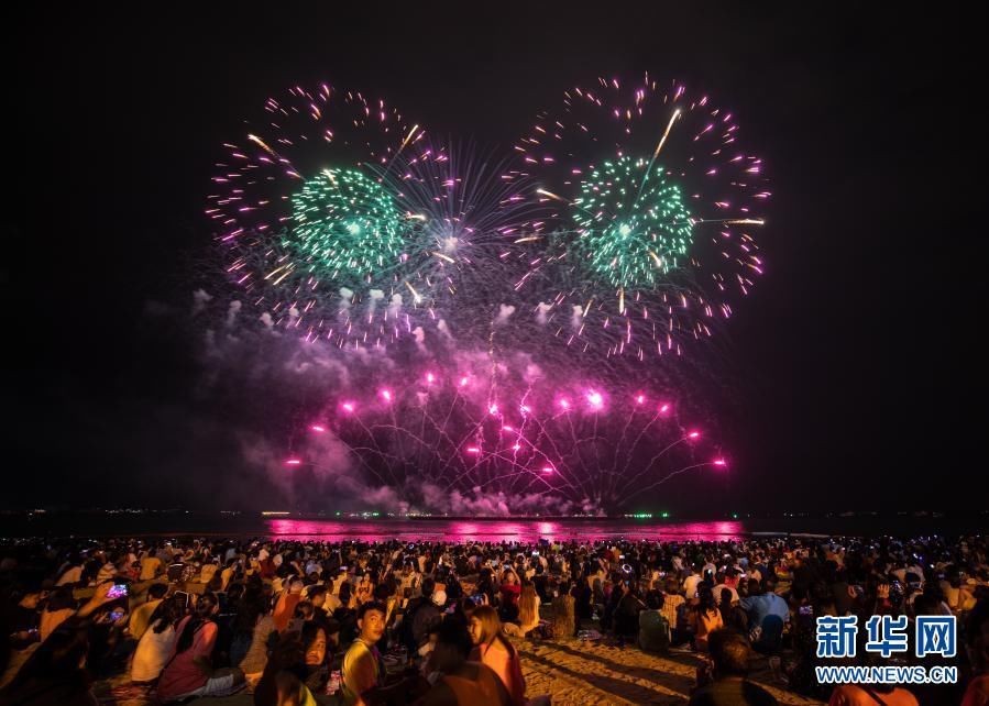 芭堤雅|绚丽烟花点亮芭堤雅夜空