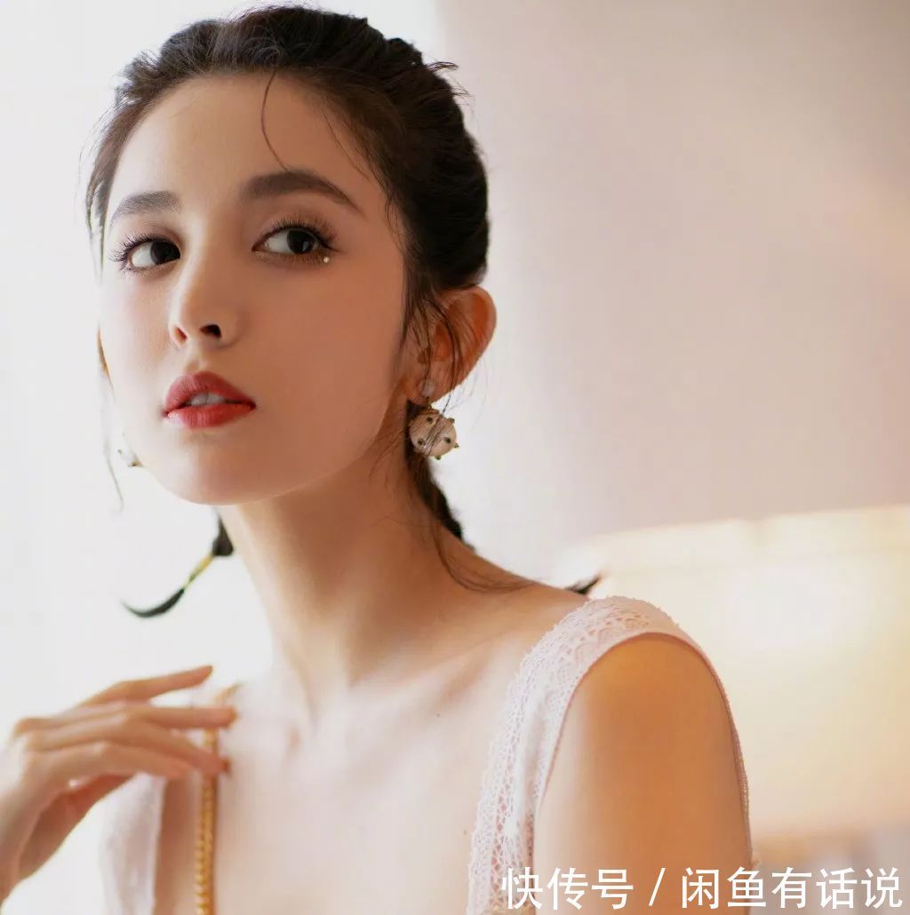 下巴 你的头发适合“扎着”还是“披着”,其实在于细节,颜值不是关键