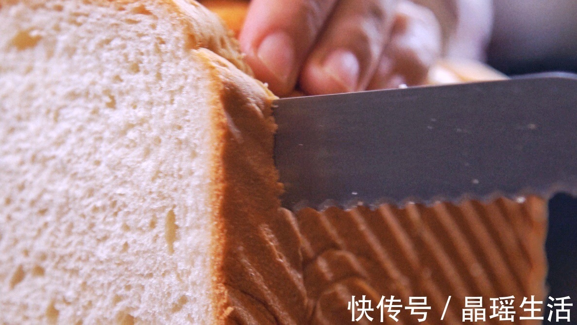 可口|培根蛋吐司沙拉酱番茄，美味可口，制作简单
