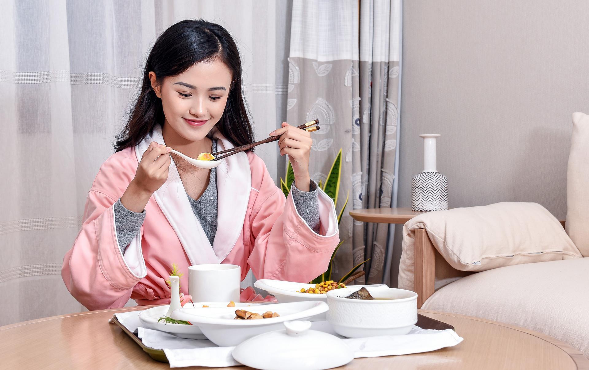 营养|看到闺蜜的月子餐，真想重新坐月子，月子餐也能兼顾美味和营养