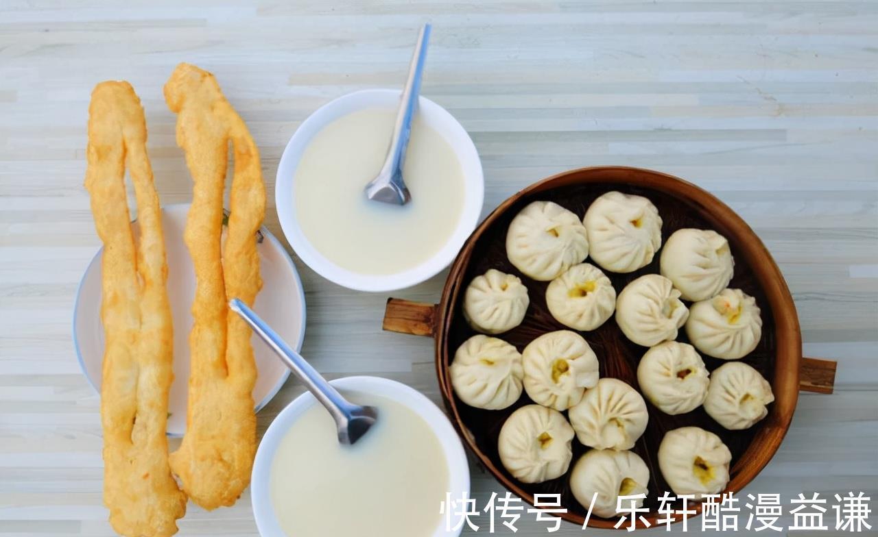 懒人早餐披萨,操作简单,营养丰富,上班族再也不用为早餐发愁了