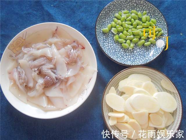 步骤|炒鱿鱼怎么处理才能又脆又嫩配合这两种蔬菜口感温和，营养均衡