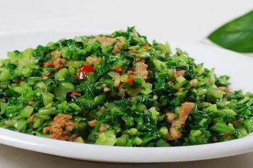 雪里红怎么腌制不变色？