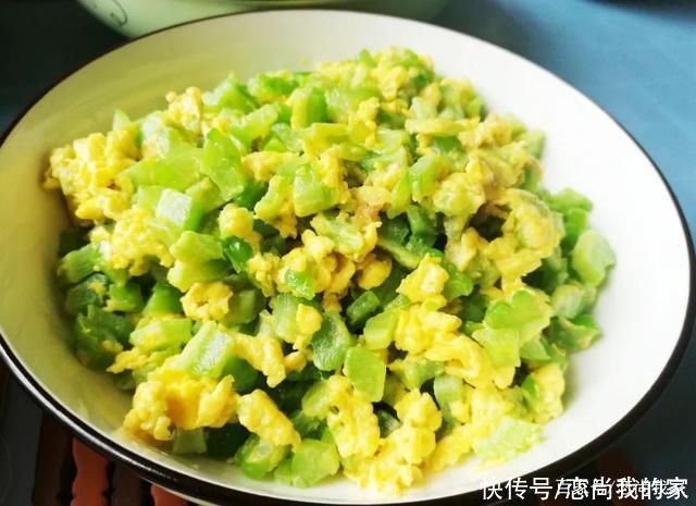 茄子|这15个清淡爽口的家常菜，做法简单，夏天可以隔三岔五做给家人吃