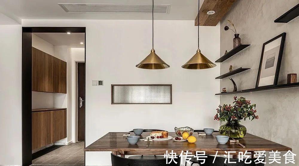 复古|109平新房装修设计,复古怀旧,一进客厅,也太有范了!