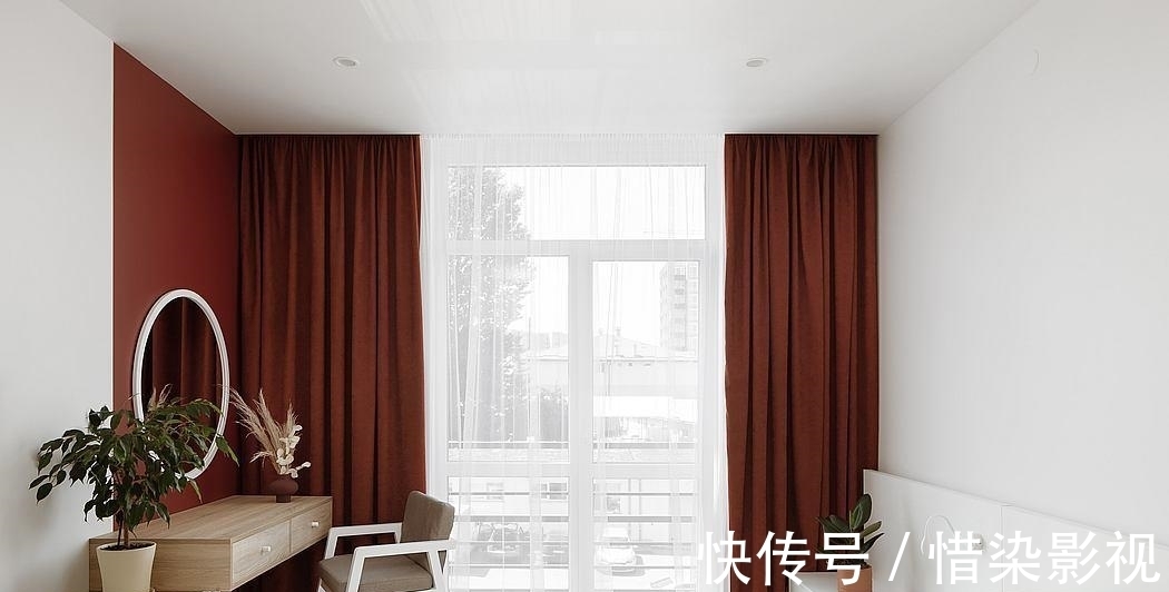 屋主|没想到这么大胆的配色,装修完后效果却很不错,有颜有品又有个性