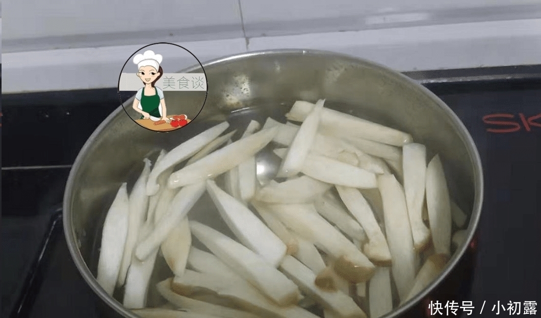 女人都爱的下饭菜,配它一起炒,不仅更鲜香,润肠道,多吃还美容