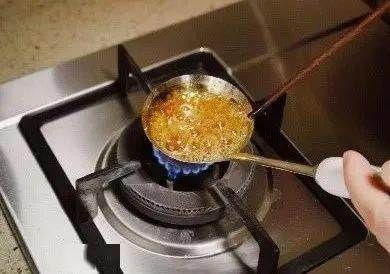  【积医科普】一勺甜甜蜜 解决祖孙排便烦恼