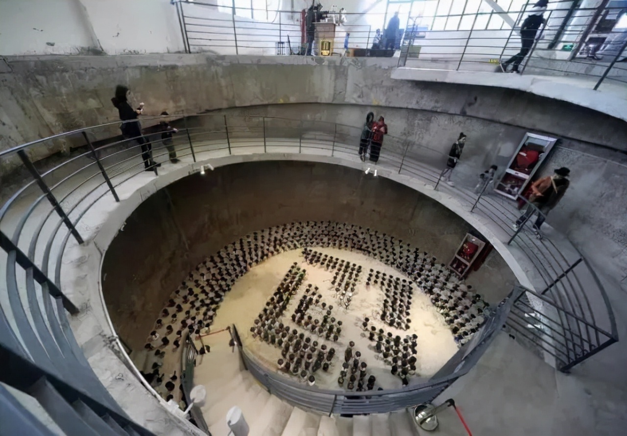 努维尔|有里又有面,千变万化的油罐筒仓