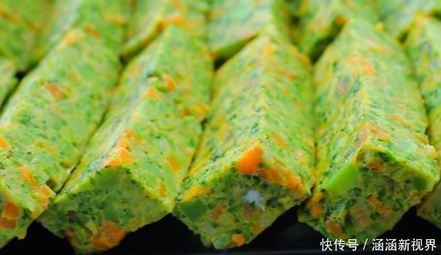 西兰花|早餐别买着吃了，教你在家做蔬菜饼，不加面粉不加油，筋道好吃