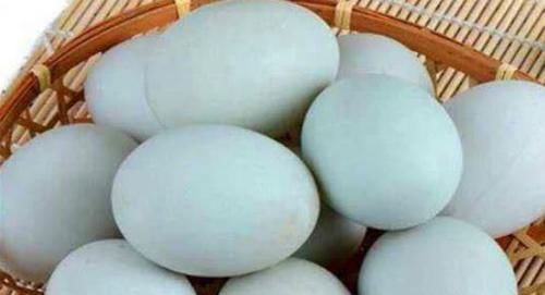 食物|冬天不妨多吃3种食物，美容养生、滋润肌肤，好处多多！