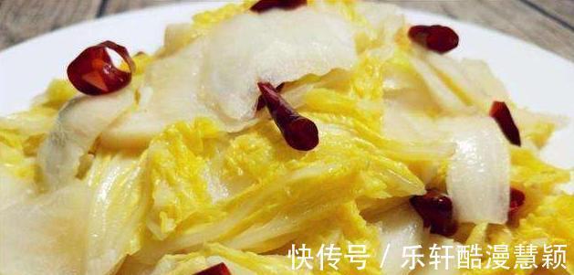 大白菜|炒大白菜的做法，技巧很简单，相信你用得上，跟着步骤做一份尝尝