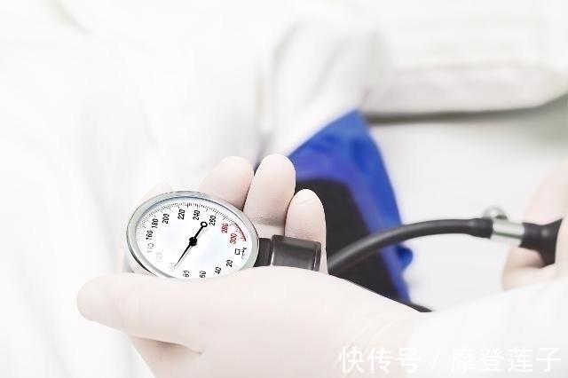 刷牙|早上起床后,先刷牙还是先喝水?做好了这些事,或许能健康长寿