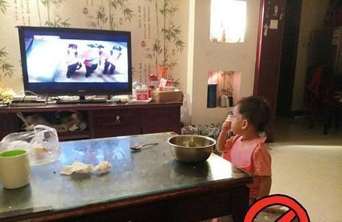 孩子|你还在用这些方法喂养孩子吗?再这样喂,孩子的胃会越吃越“废”