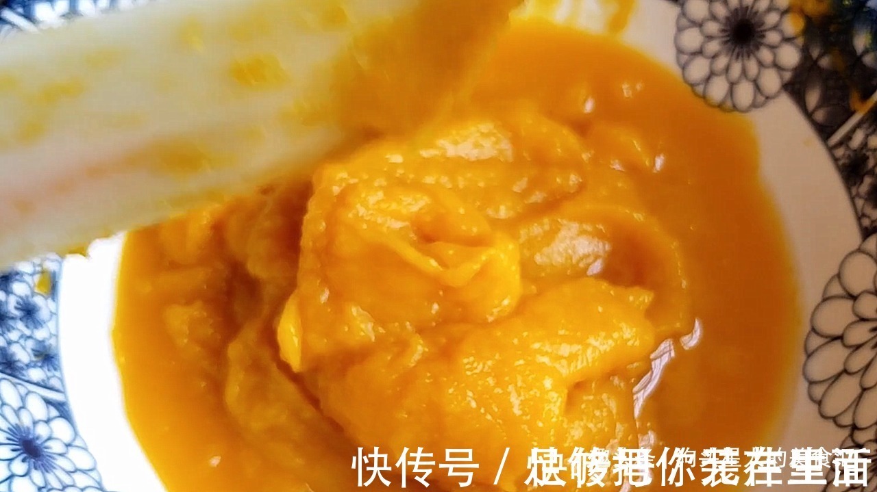 南瓜不要炒着吃了，教你夏天最好吃的做法，冰凉爽滑，比雪糕好吃