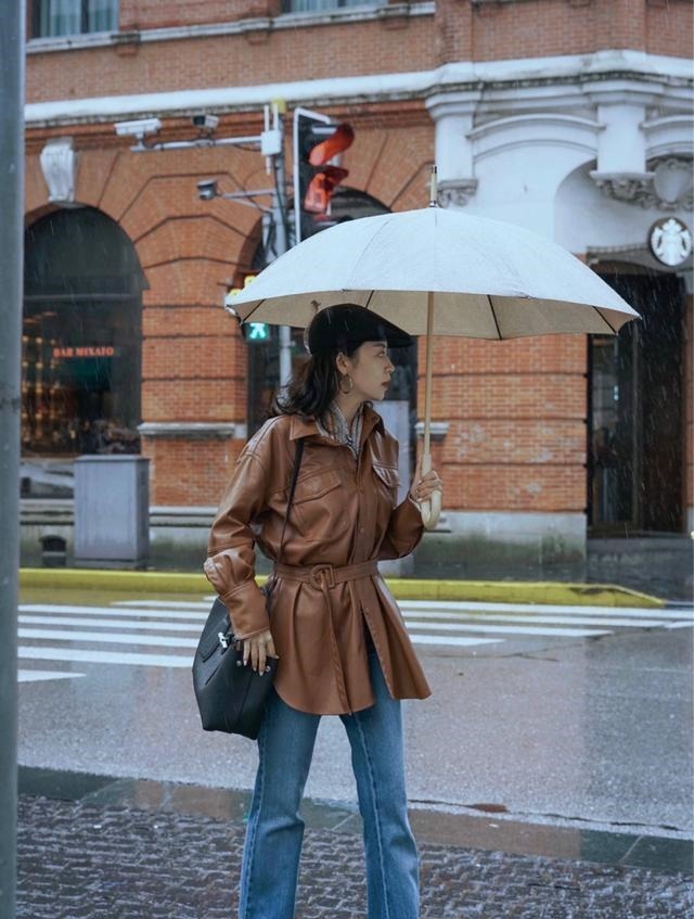 千鸟格 今秋不流行卫衣配牛仔裤了,像三木这样搭,才是真的美有气质