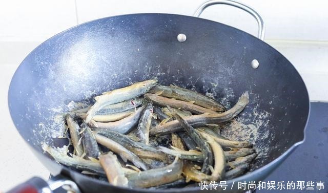 泥鳅|眼下最好吃的鱼,16块钱一斤,物美价廉,肉多味美,老少皆宜