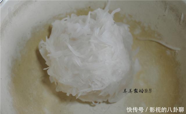 天冷,早餐我家从不吃馒头,最爱萝卜饼,简单省事,比吃肉还好