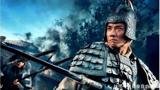 绕路|他才是三国第一猛将，赵云见他绕路走，吕布自认不是他对手