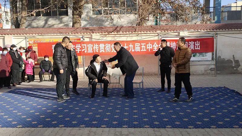  文艺|青铜峡市开展党的十九届五中全会精神文艺巡演