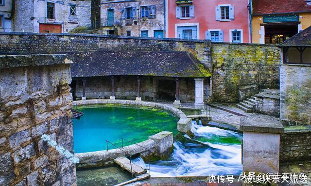 千年古井的秘密:发现至今从未干涸,举报潜水者有万元奖金