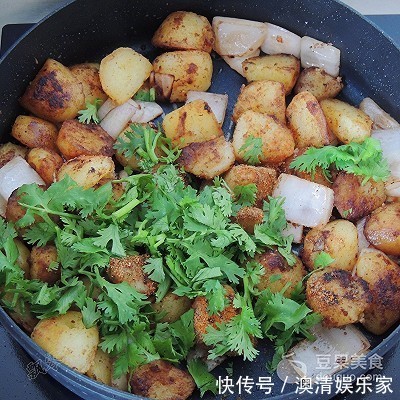 做法|孜然香煎土豆块的做法