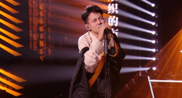 旺羅布|他是那英至愛(ài)選手，未能進(jìn)入好聲音11強(qiáng)，成也廖昌永敗也廖昌永