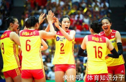中国球员|女排面临一大警惕,国际排联12强无一中国球员,女排改革刻不容缓