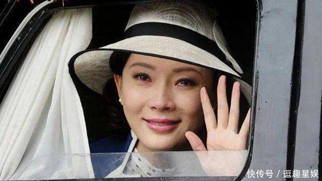 留情|《留情》中的女主人公敦凤,就是以张爱玲为原型的创作人物