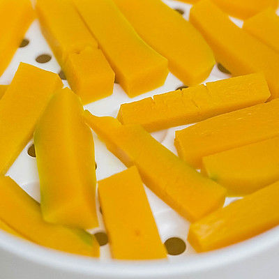 万圣节南瓜全麦软欧面包