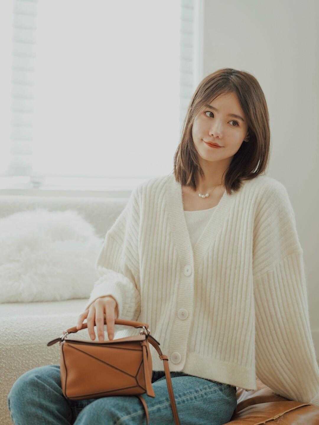 针织开衫|30+的女人常备这几条裤子,搭配上针织开衫或者毛衣,百搭又高级