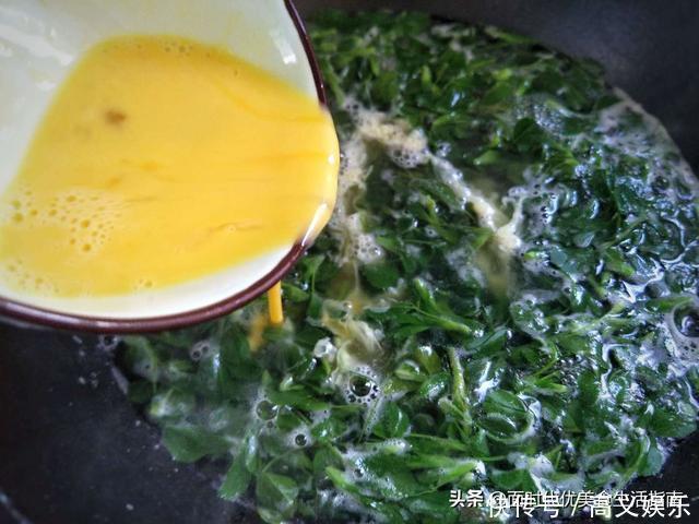 这汤多给孩子喝,帮助发育,眼睛亮,比鱼汤营养,提神补脑不犯困