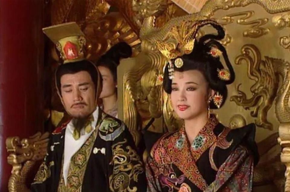 李治后|武则天跟随李世民12年未孕，为何跟了李治后，迅速生下5个孩子？
