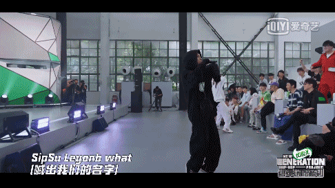 导师团|《少年说唱企划》首场公演来袭，说唱导师团燃炸开唱引全场赞叹