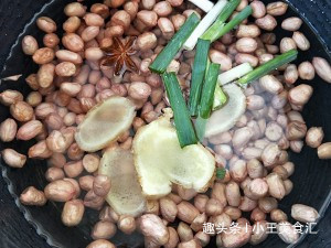 芹菜还炒着吃这才是芹菜最好吃的做法，营养美味，你不一定吃过