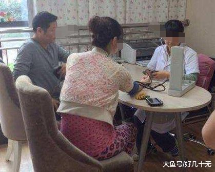 笑出|女子怀孕7个月,发现肚子一天比一天小,医生检查后笑出眼泪了