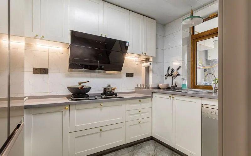 高低台|装修时不懂事,入住一年多才发现,当初“嫌弃”的6个设计太实用