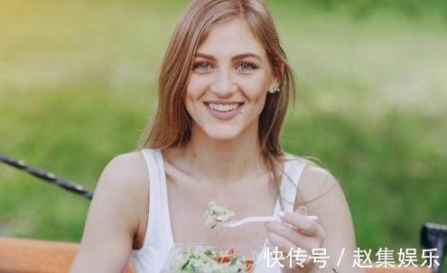 蹦极|减肥时,吃晚餐牢记4个“原则”,体重降的比蹦极还“刺激”!