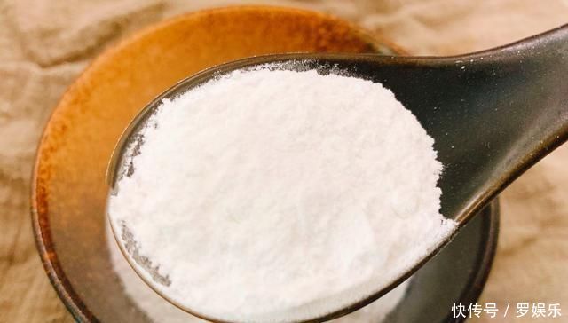 酵母粉和泡打粉、小苏打有什么区别牢记这三点,你也能成为大厨
