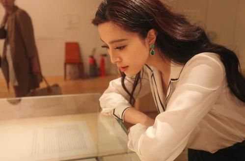 范冰冰|广电总局近日发布关于直播平台新规定，消息一出引发舆论热议！