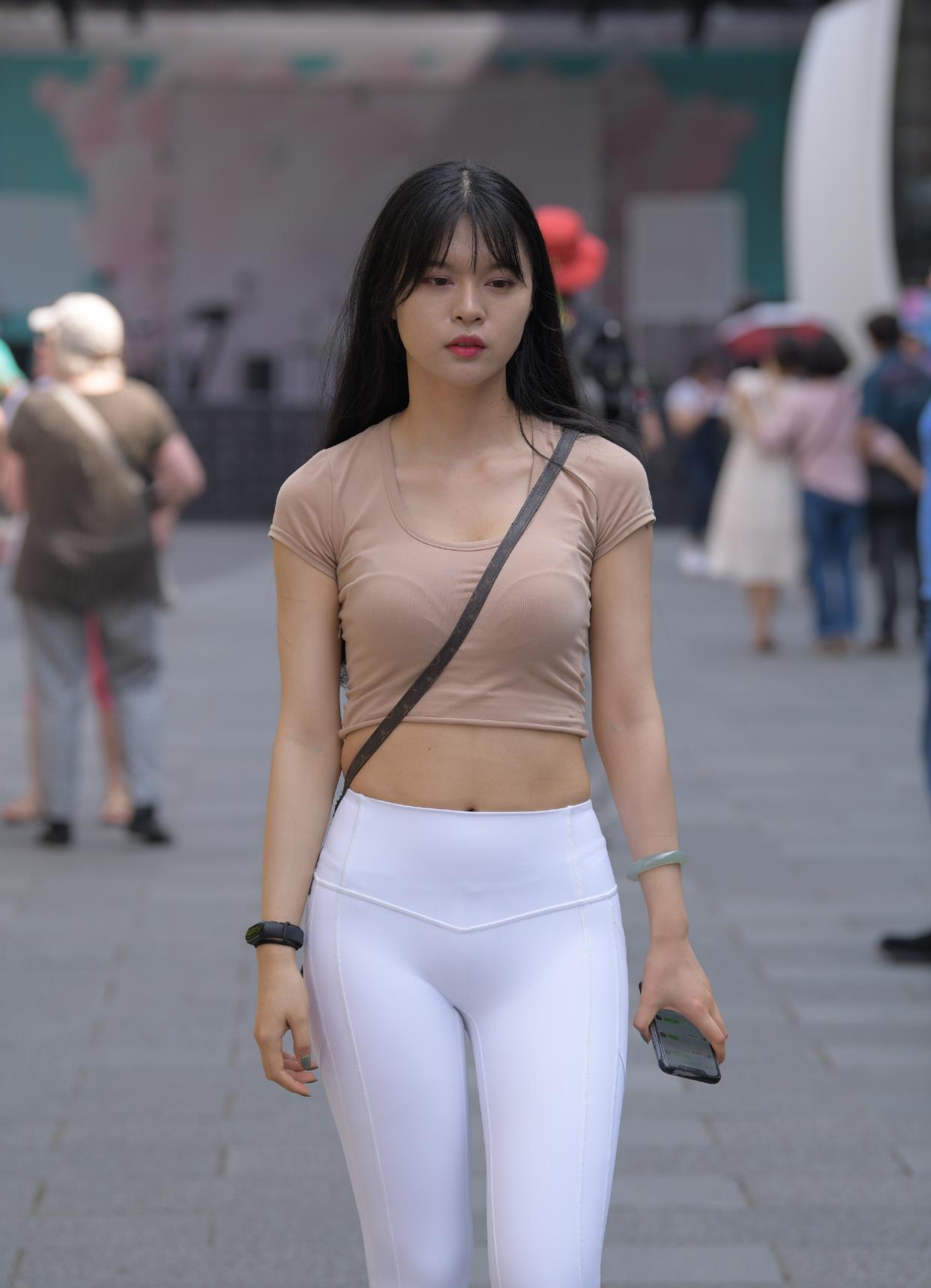 典雅|健美裤穿出有格调的女神魅力,显得大方典雅