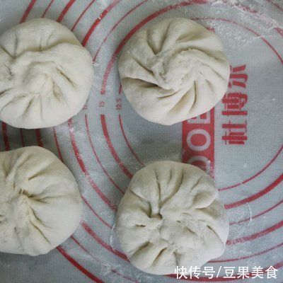  牛肉|最常吃的家常菜，还属牛肉馅饼最诱人