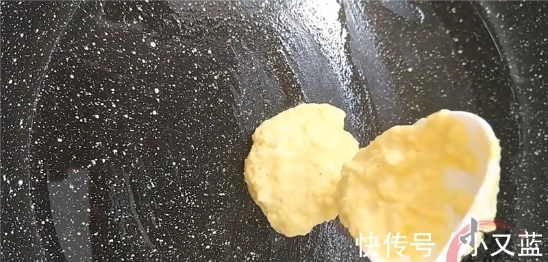 玉米饼|1根玉米,1个鸡蛋简单一做,比炒的好吃,比煮的简单,每次吃不够