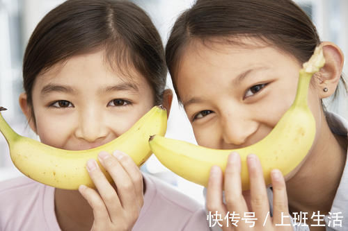 多喝水|为什么每天都吃香蕉,便秘依然猖獗?5个好方法帮你轻松解决便秘问题!