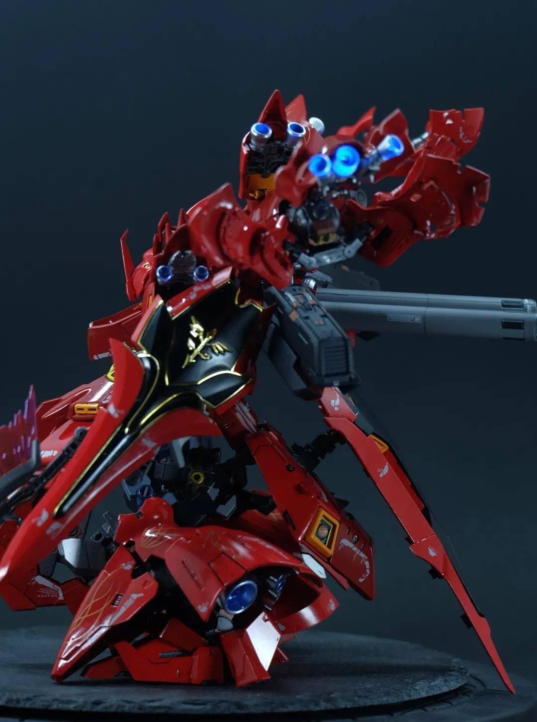 创形者|这组合有意思!亚尔斯核心高达+仿夜莺装甲