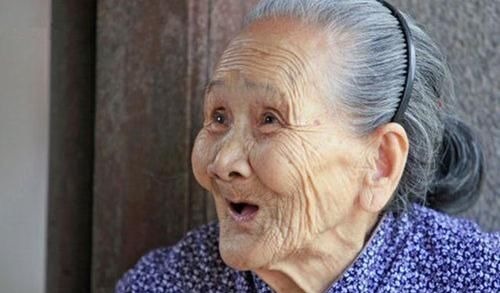 老年人|血液稠不稠不用去医院,看身上这两个处一目了然,老年人莫轻视