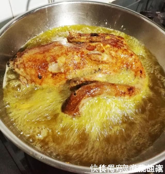 椒盐|夏天适合吃鸭肉，鸭肉这样做香酥入味，我们家每次做一只还不够吃